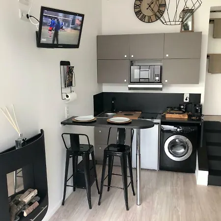 2 Lofts Cosy De Cachet Idealement Situes Au Centre De 아파트 *
